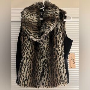 Super soft, never worn, cheetah vest